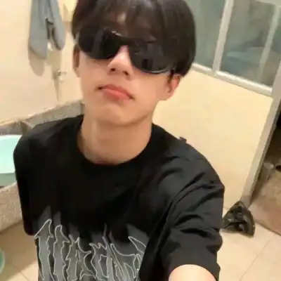 翟悠雅